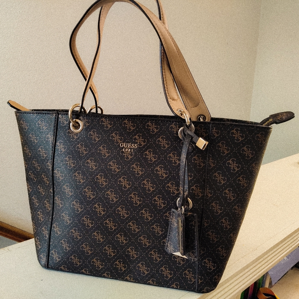 Guess Tote Bag